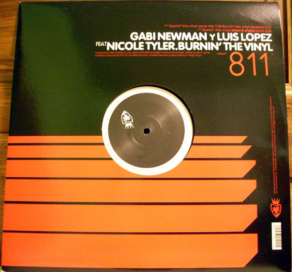 Gabi Newman Y Luis Lopez Feat. Nicole Tyler — Burnin' The Vinyl cover